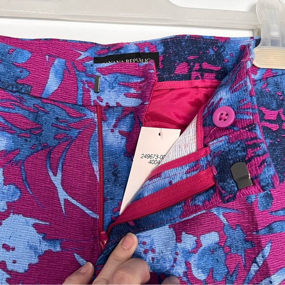 BNWT BANANA REPUBLIC FLORAL PRINT SHORTS - Picture 4 of 9